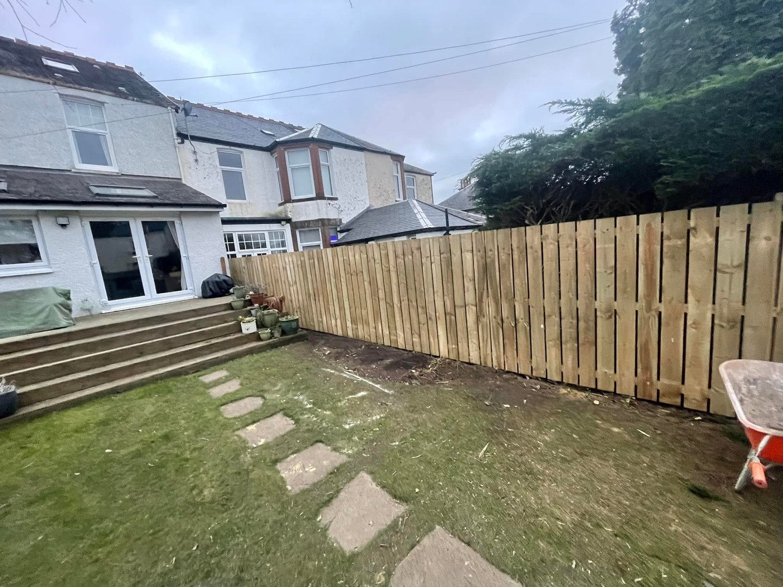New timber fence and rear garden preparation in Glasgow